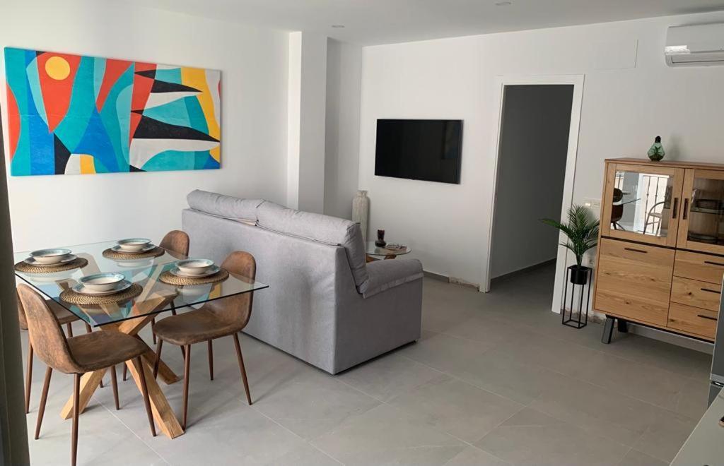 Encanto I Solo Familias Y Parejas En Zona Centro Conil De La Frontera Eksteriør bilde